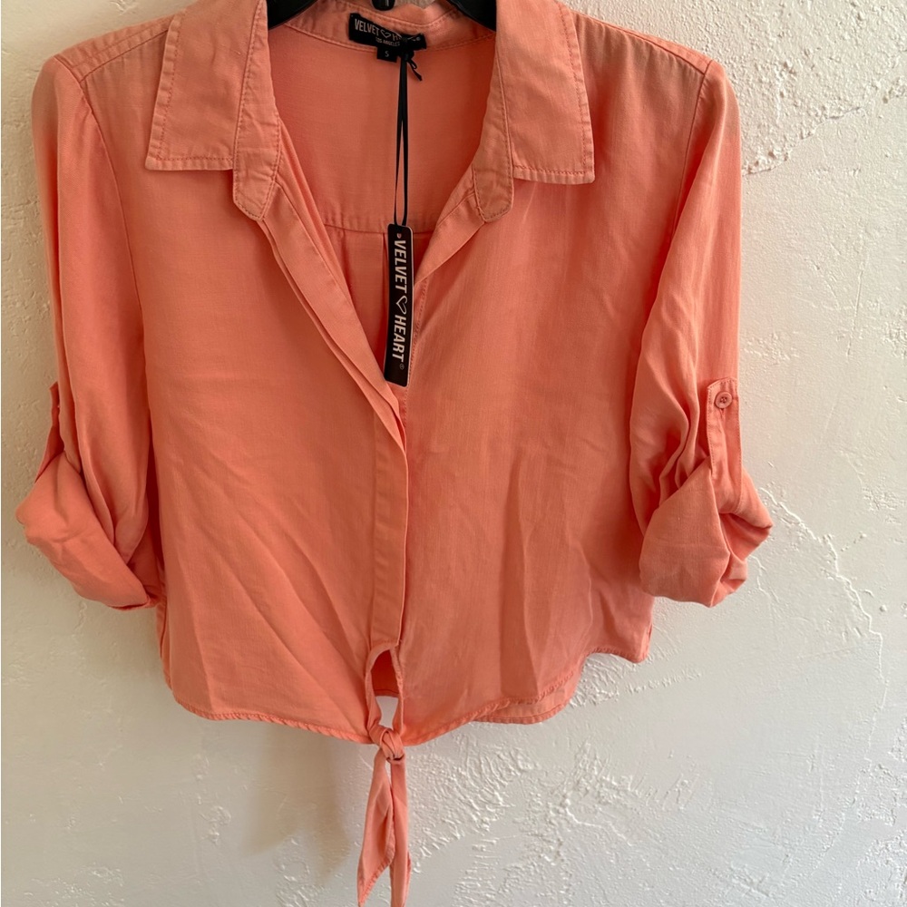 New Velvet Heart Women's Tie-Front Coral Shirt